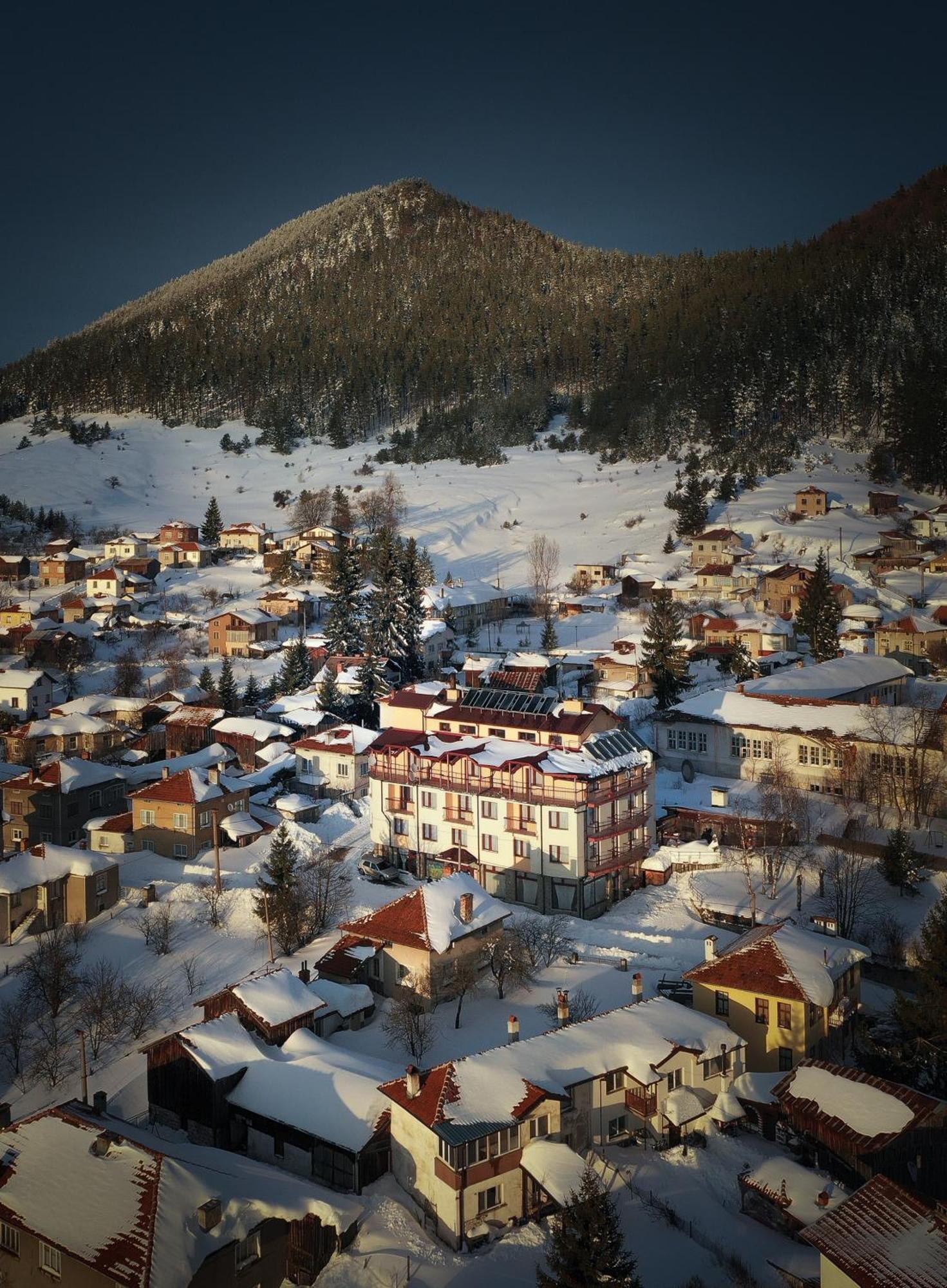 Boryka Family Hotel Asikoria Экстерьер фото