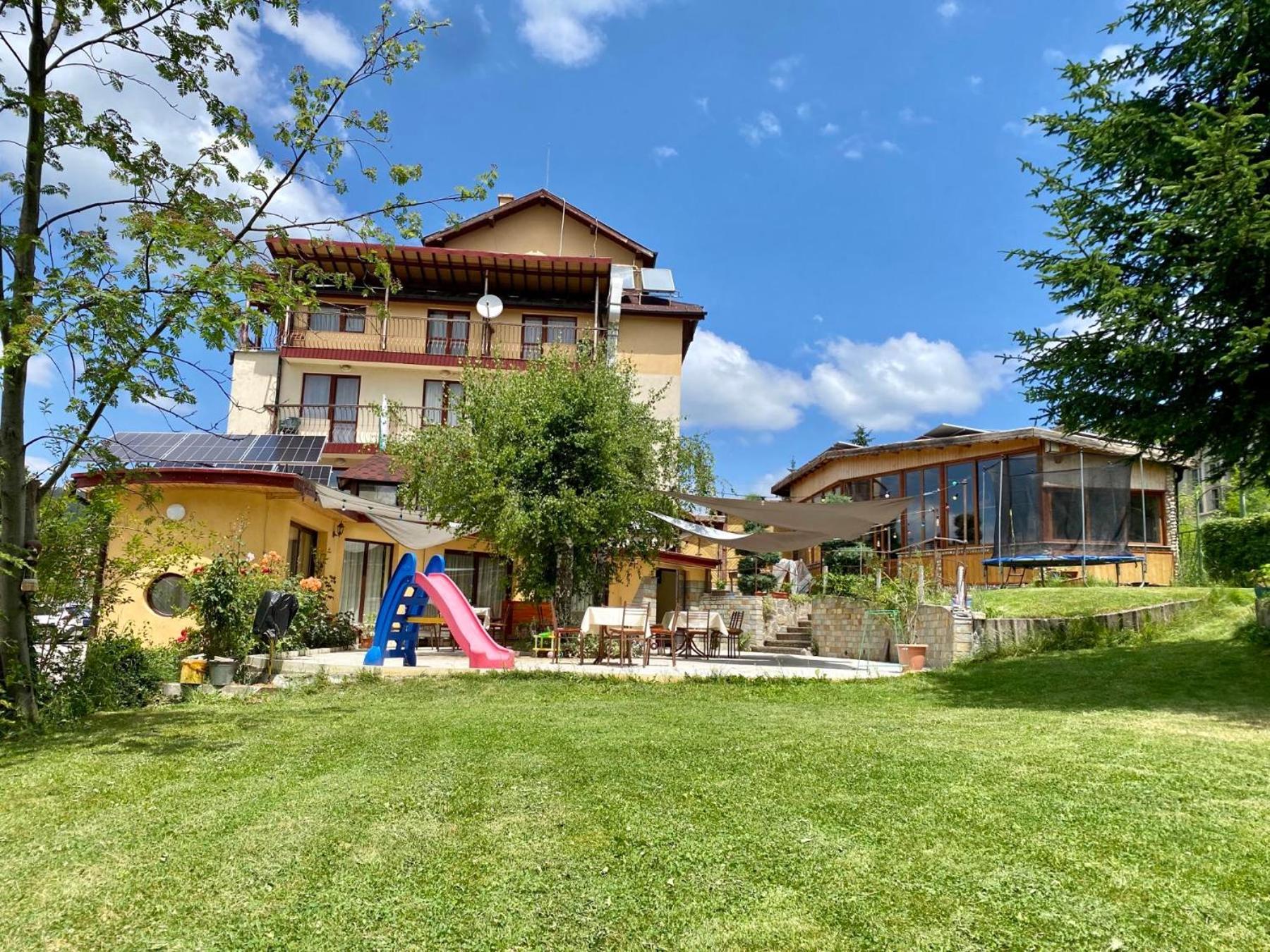 Boryka Family Hotel Asikoria Экстерьер фото